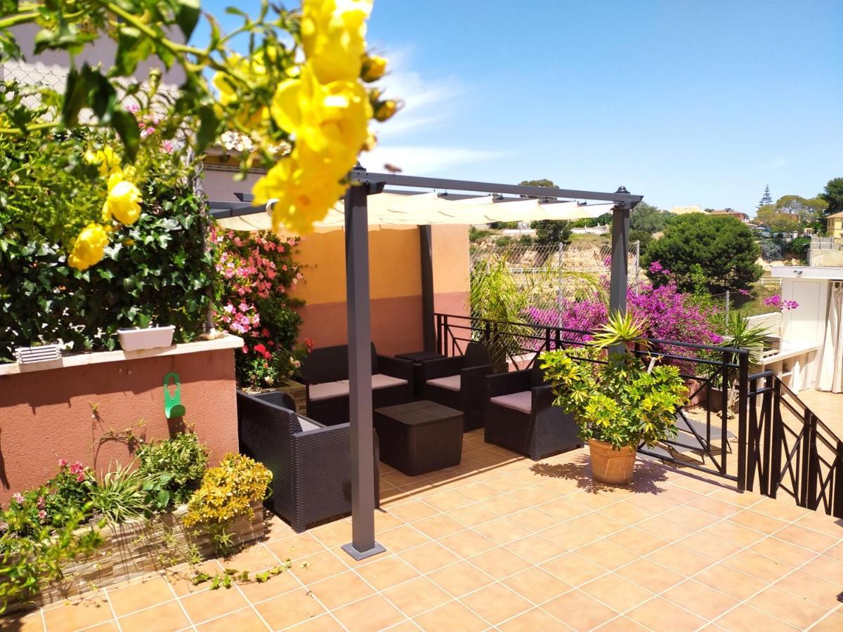 3 Bdr House Near La Zenia Private Lounge Terraces, Fire Places, Bbq, Kitchen, Parking Oriola  Exterior foto